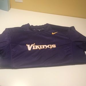 Nike Minnesota Vikings Dri-Fit T shirt